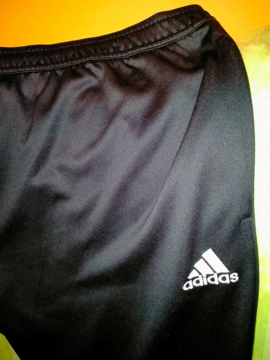 Spodnie marki Adidas r. 3XL