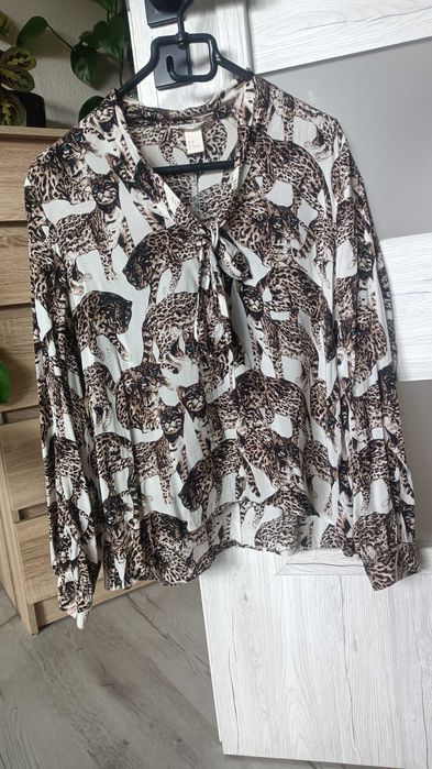 Piękna bluzka wiskoza dzikie koty pantera animal print