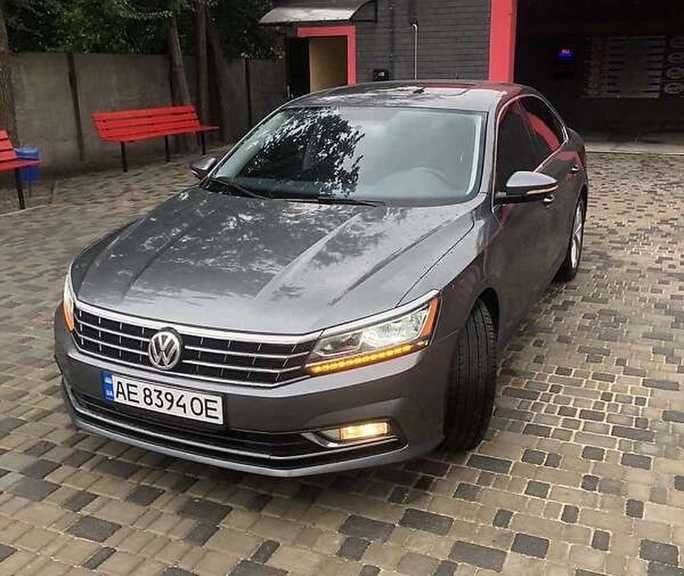 Volkswagen Passat 2.0T Se