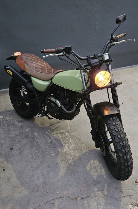 Suzuki VanVan 125cc (cafe racer)