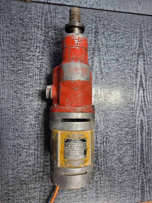 Wiertnica WEKA DK32 Cedima na części