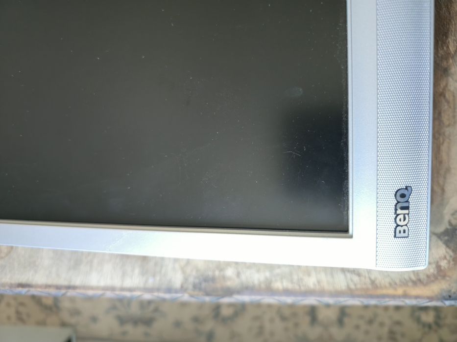 Sprzedam monitor