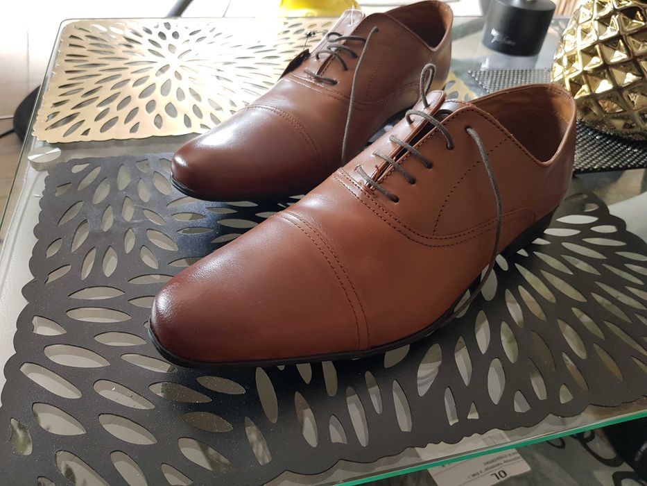 Eleganckie skórzane buty THOMAS CRICK rozmiar 43 NOWE z metką