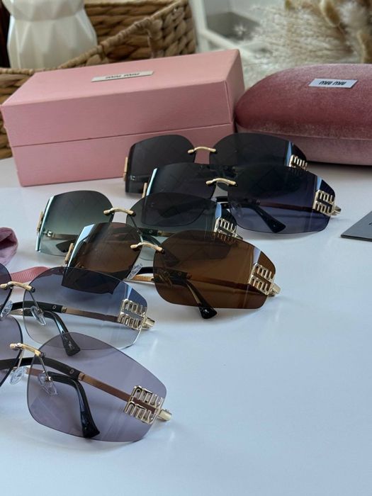 Окуляри Miu Miu 2026 в наявності