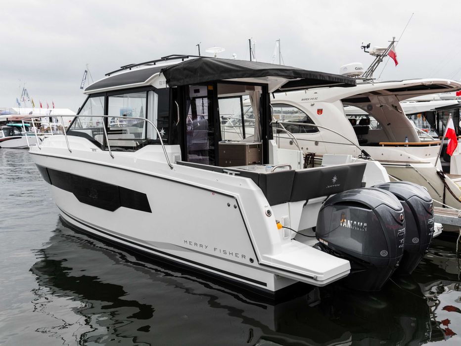 Nowy jacht motorowy JEANNEAU Merry Fisher 895 + 2xYAMAHA 250 HP