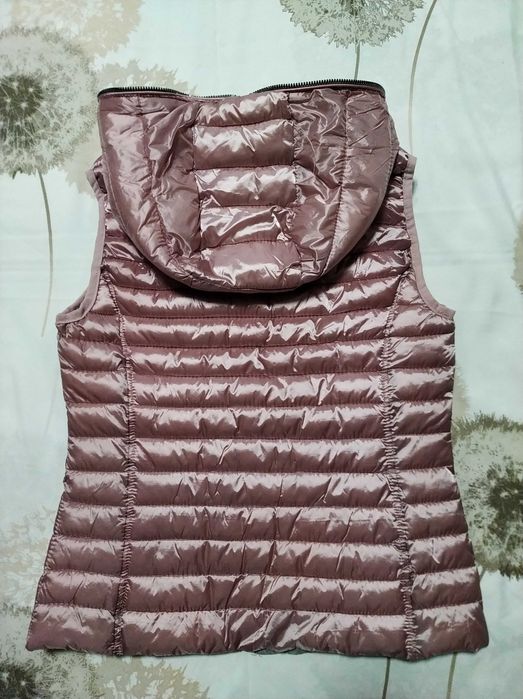 Стильна,демісезонна,двостороння жилетка для дівчинки 12-13 р
