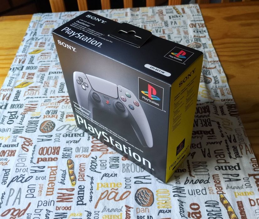 PlayStation 5 (PS5) DualSense Controller – 30th Anniversary Edition, Brand New and Sealed64354199607809121