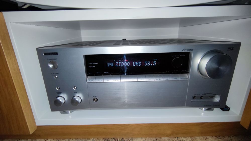Vendo Onkyo-TX-RZ730