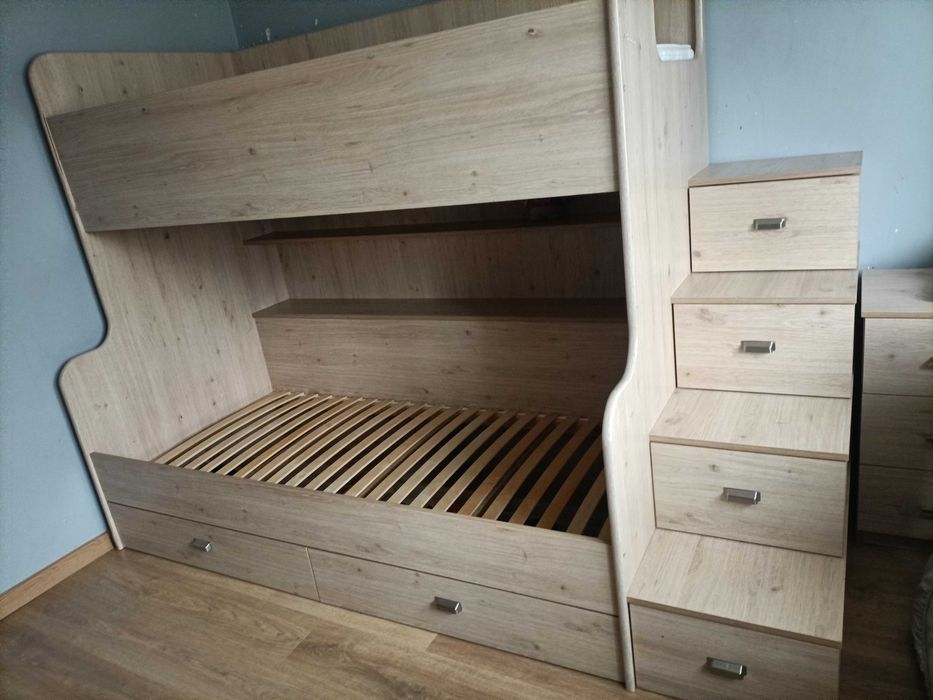 Łóżko piętrowe sprzedam