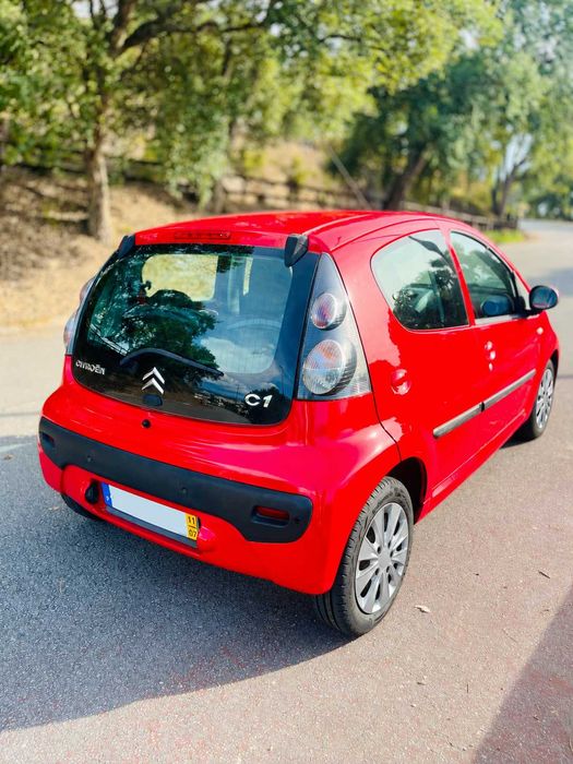 Citroën C1 Gasolina | 5 portas | A/C | Muito económico — photo 4