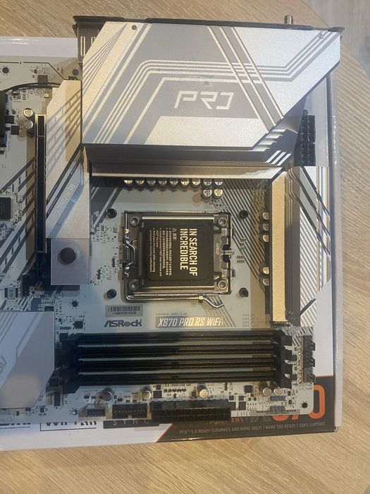 Asrock x870 pro rs wifi