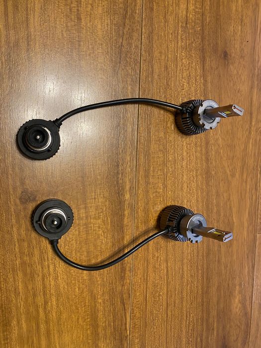 Żarówki D2S LED/ksenon  + przetwornice i adaptery
