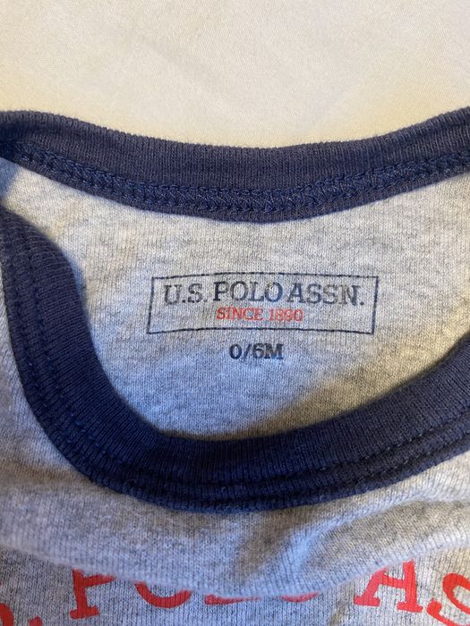 Zestaw U.S. Polo Assn body, czapka, skarpetki