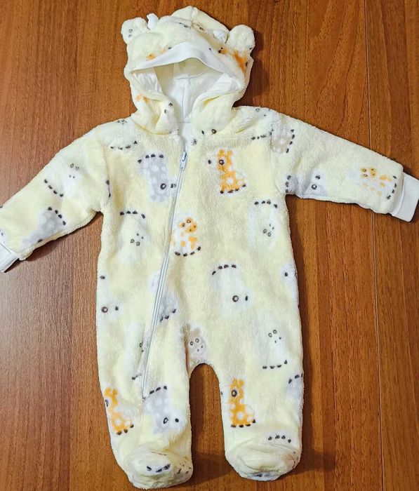 Комбінезон для немовлят