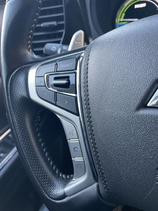 Mitsubishi Outlender PHEV, 2.0, без вложений!!!