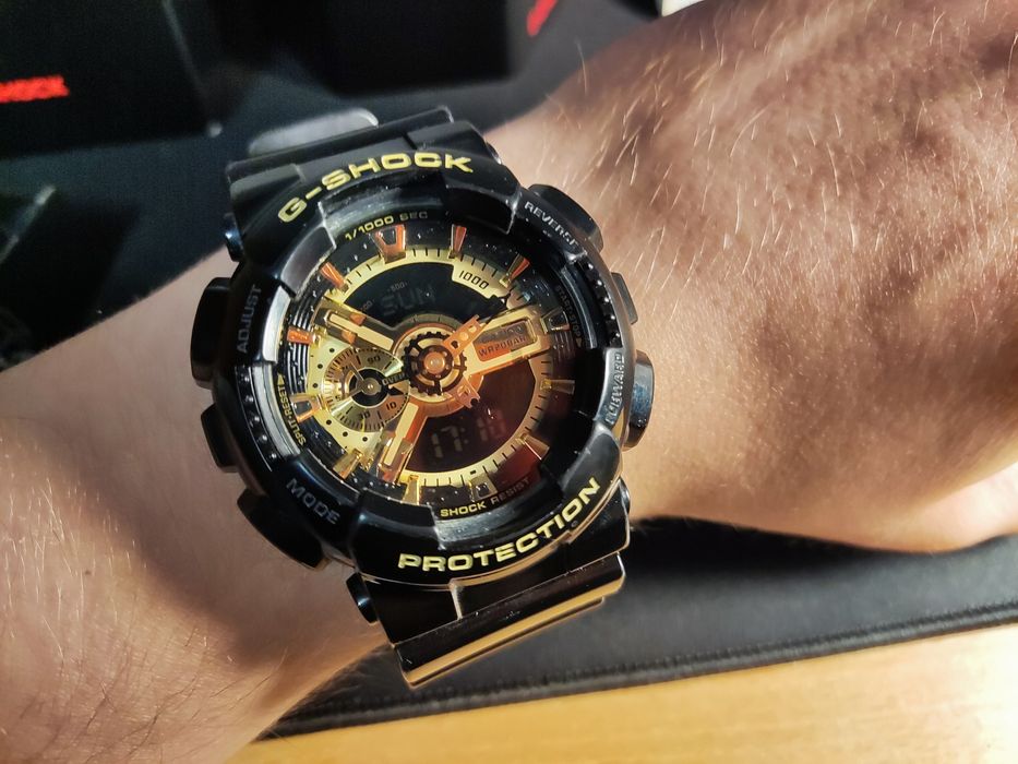 Годинник Casio G-Shock GA-110GB-1AER (часы)