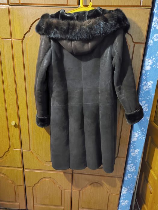 Натуральна жіноча дублянка