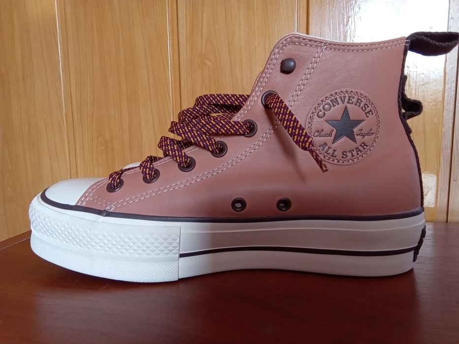 Легкі шкіряні кеди Converse Chuck Taylor (38 р/24,5 см).  Оригінал. 10/10