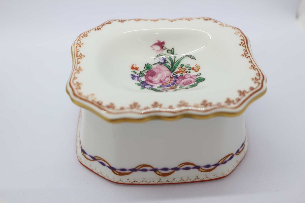 Saleiro NG e Instituto Português de Museus diversos modelos