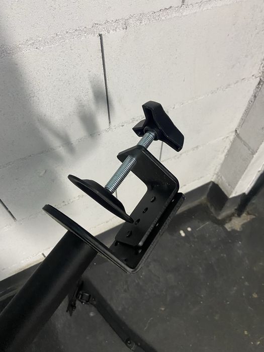Uchwyt na monitor wysoki