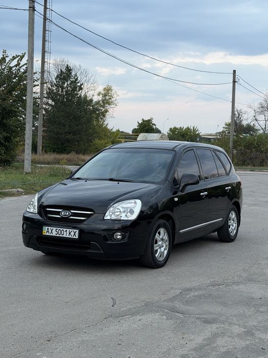 Kia Carens 2009 - 2.0 бензин