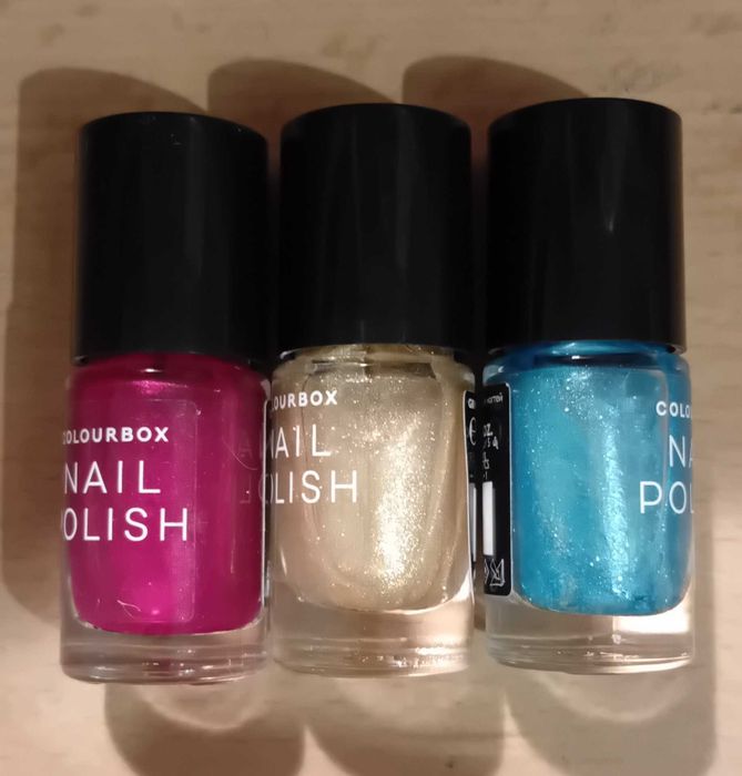 Lakier do paznokci Colourbox z Oriflame!