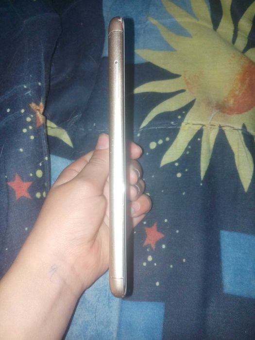 Meizu m3s 16 гігабайтів