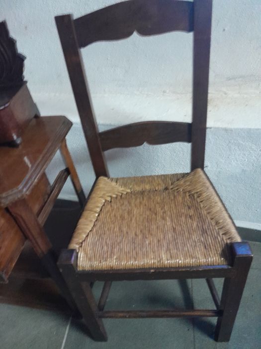 3 peças de mobilia antigas