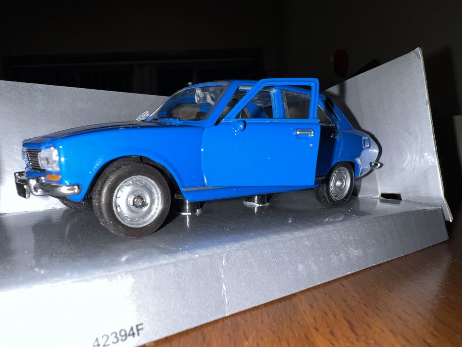 Peugeot 504 - miniatura
