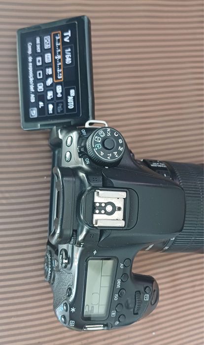 Máquina Fotográfica Canon EOS 70D