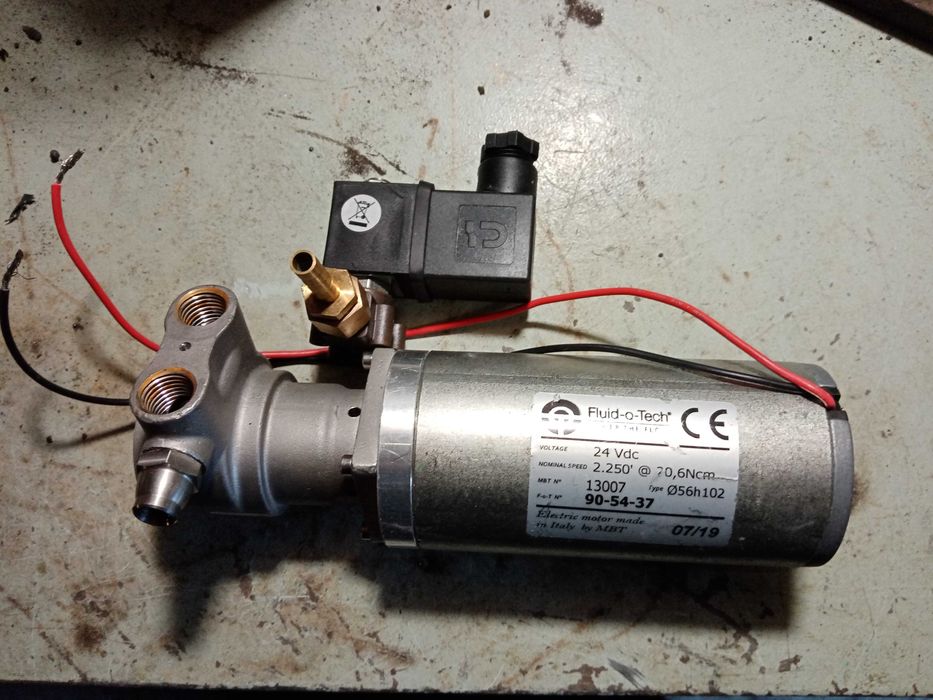 Запчасти для кофемашин много