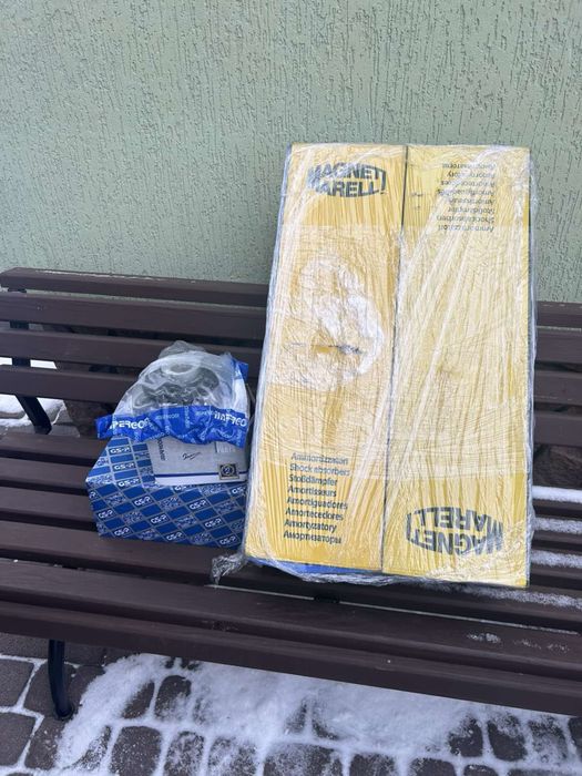 Продам стойки FIAT DUCATO