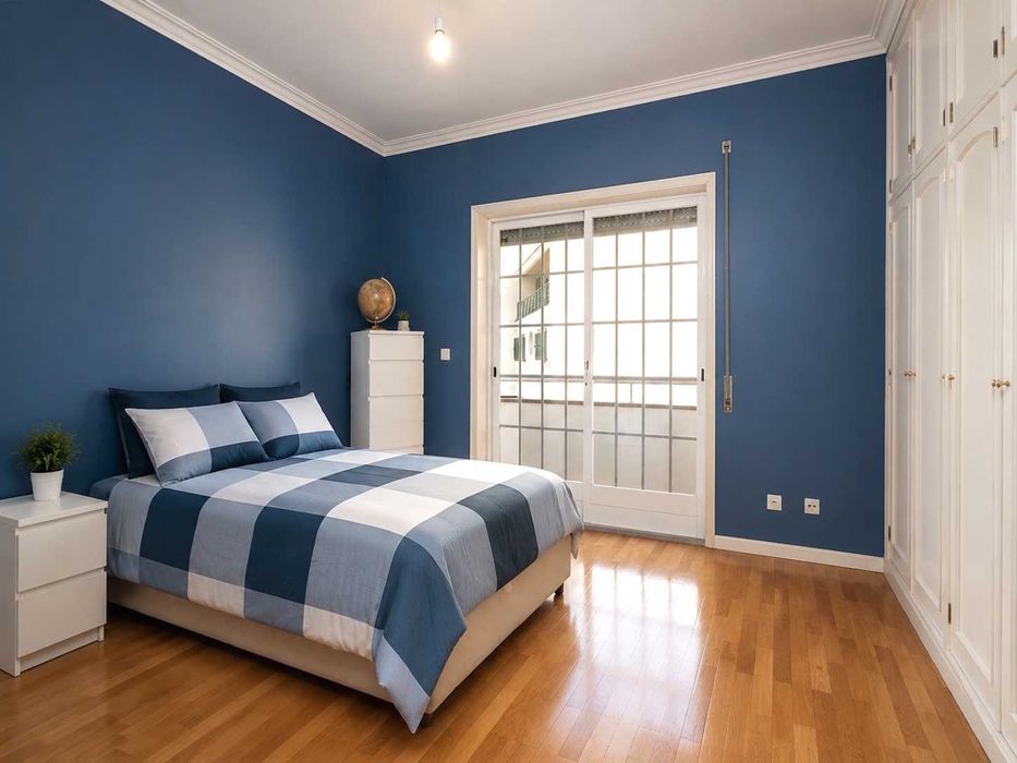 Moradia de 4 Frentes em Francelos | 330 m² | Garagem 4 Carros | Junto à praia