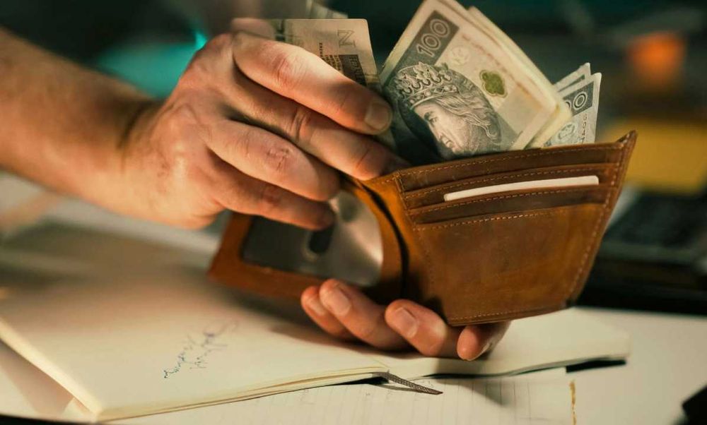 Pożyczka prywatna z komornikiem, BEZ BAZ, chwilówka, KREDYT na raty