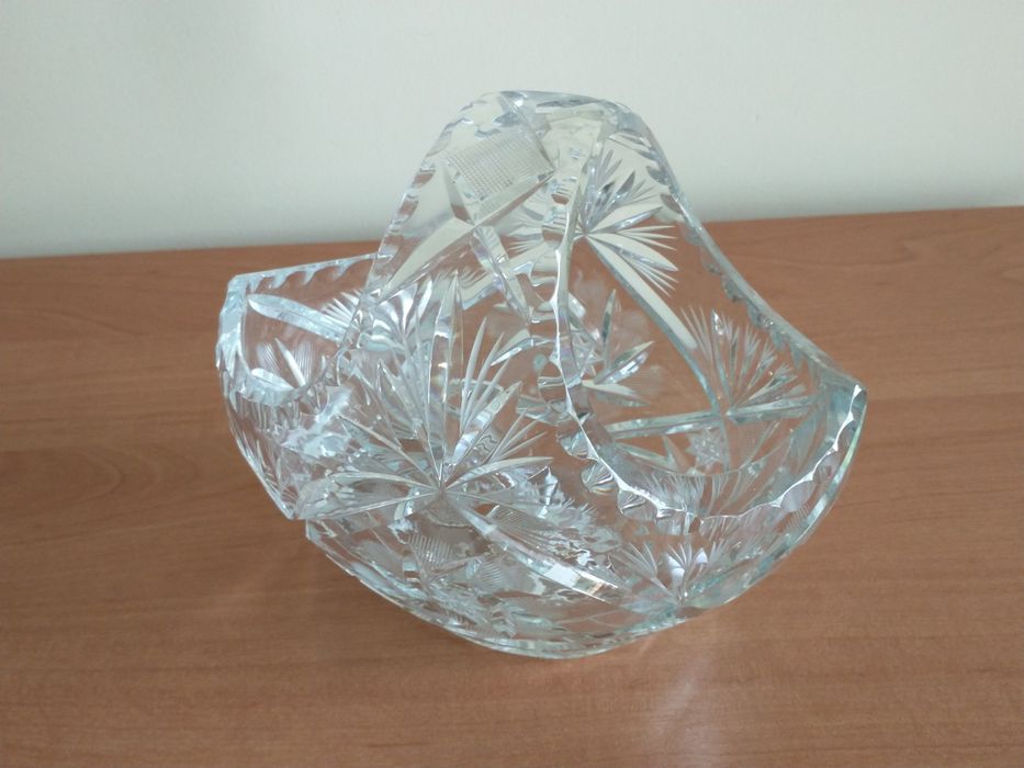 Szlifowany koszyk kryształ