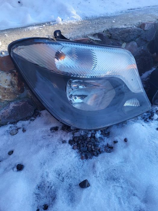 Фара права ОРИГІНАЛ мерседес спрінтер mercedes sprinter w906