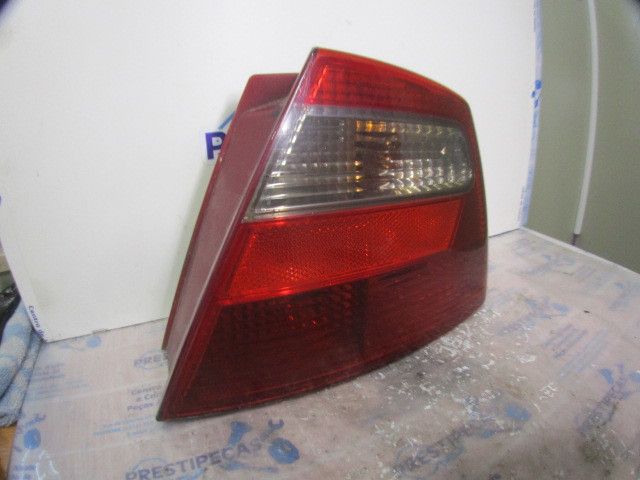 Farolim direito MITSUBISHI Carisma Hatchback (DA_)