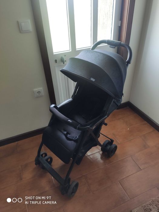 Cadeira e Carrinho de passeio como novos