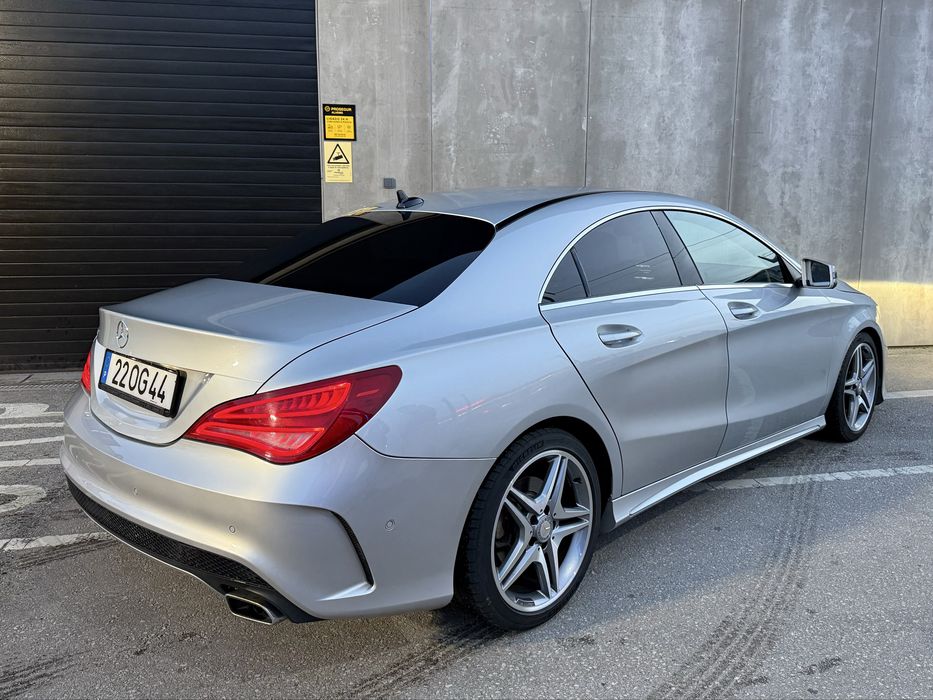 Mercedes-Benz CLA 200 AMG Gasolina