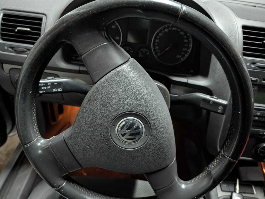 Volkswagen Golf V 1.9 TDI