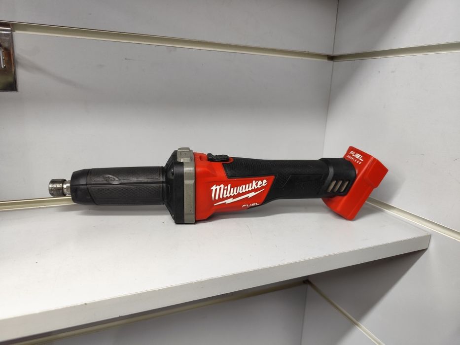 Milwaukee M18 FDG  гравер Мілвоке акумуляторний