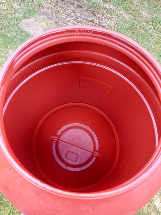 Beczka po spożywce 220l na deszczówkę i inne pomysły