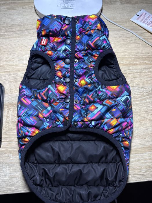 продам жилетку для собаки