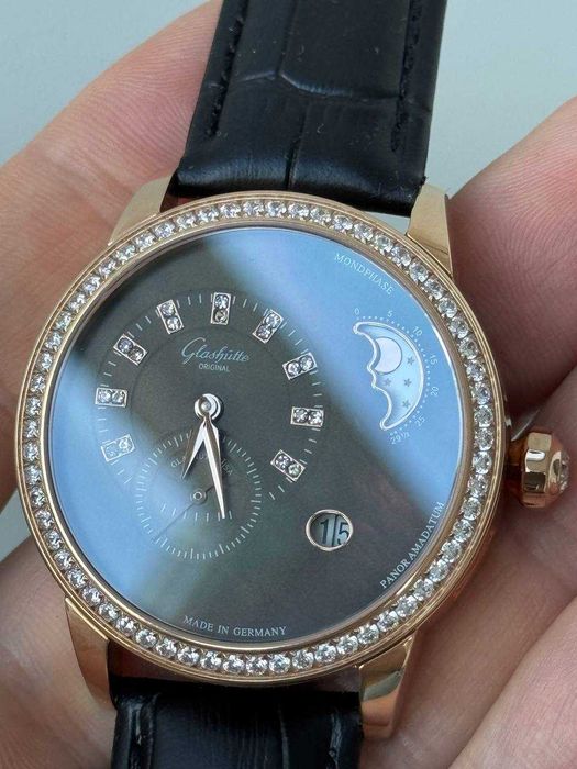 наручний годинник Glashutte original black