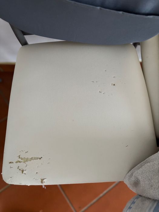 4 cadeiras para Venda