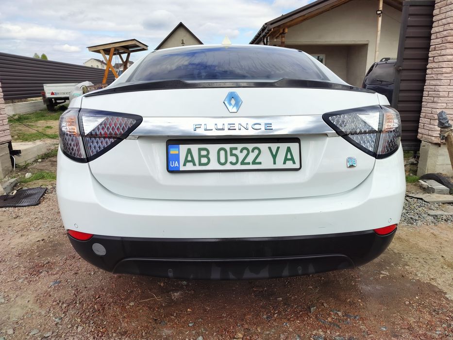 Renault Fluence 2012 350км