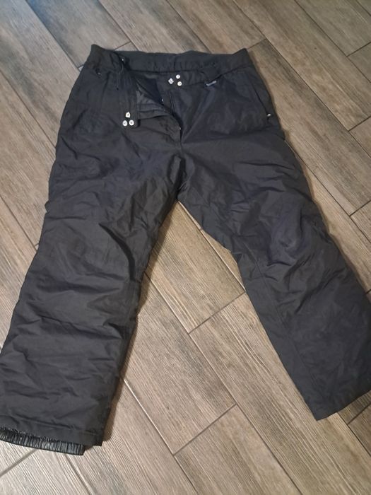 Лыжный костюм 52.Шлем.лыжи