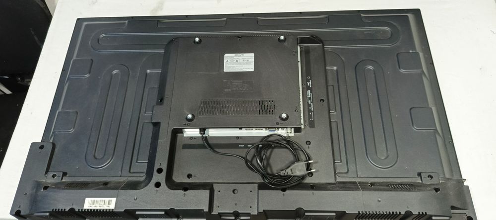 Телевизор 40 дюймов bravis led-40d1070