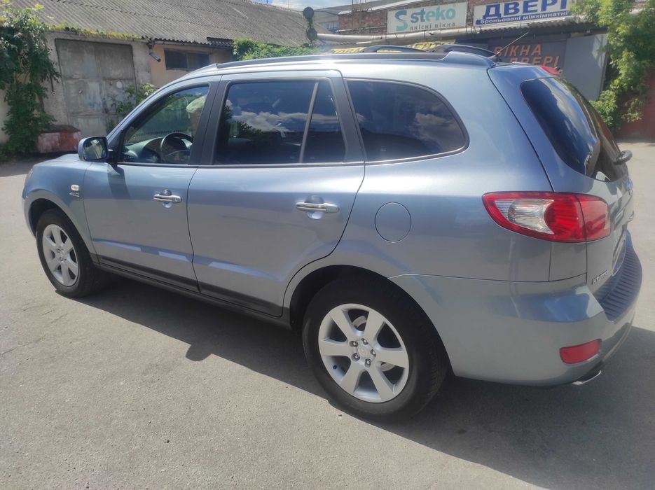 Продам автомобіль Hyundai santa fe