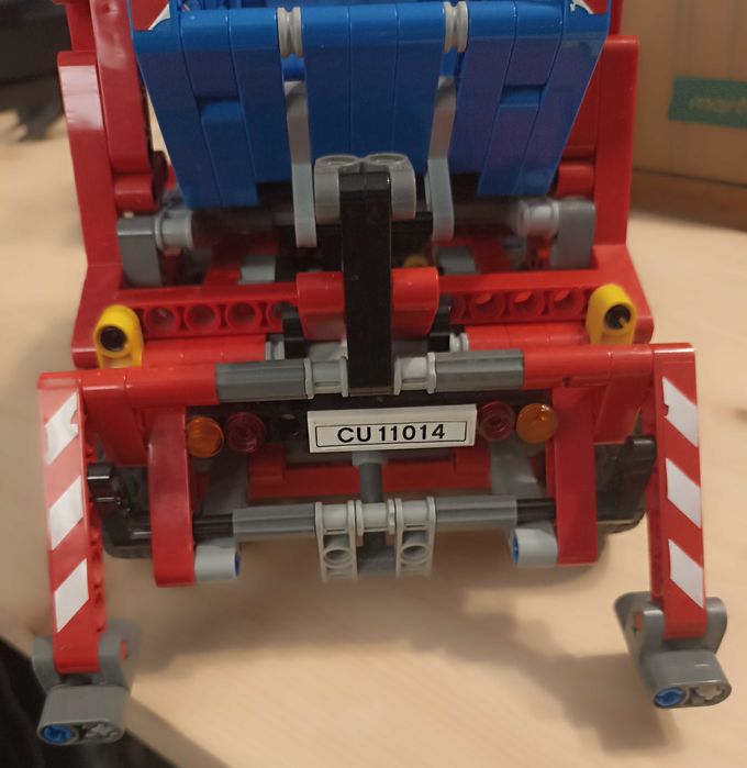 Lego technic 42024 kontener śmieciarka